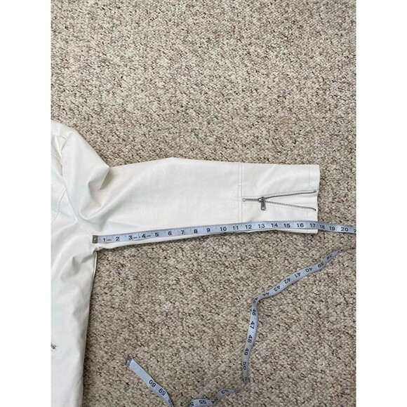 Baccini Sherpa Lined White Faux Leather Asymmetrical Silver Zip Moto Jacket  XL - Picture 11 of 12